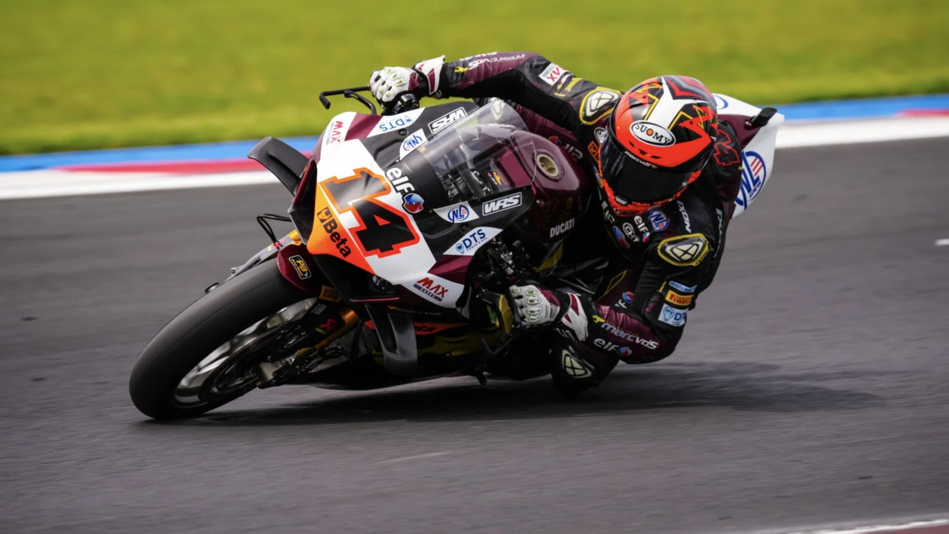 Sam Lowes