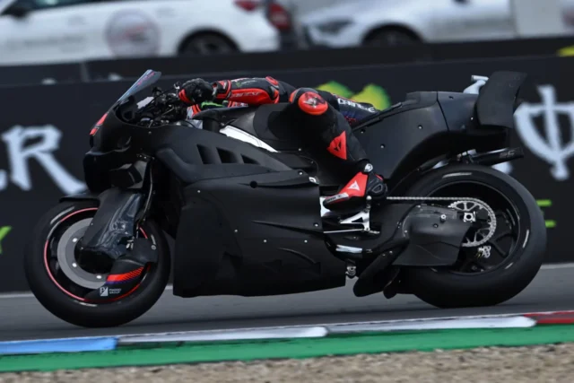 marco-bezzecchi-aprilia-motogp